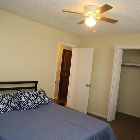 Appartamento 2 Bed/ 1 Bath Next To Ft. Sill Lawton Esterno foto